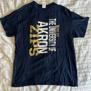 Medium Unisex The University of Akron Tshirt